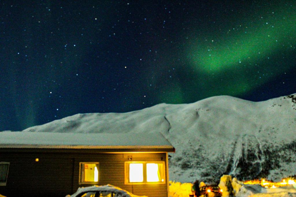 MelisHome: Aurora Observatory room 6